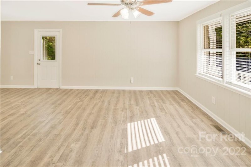 Property image 5 at 1424 Sherwood Drive, Kannapolis, NC 28081