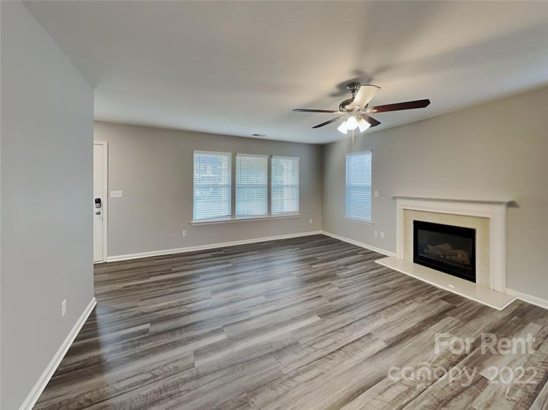 Property image 2 at 6817 Parkers Crossing Drive, Charlotte, NC 28215