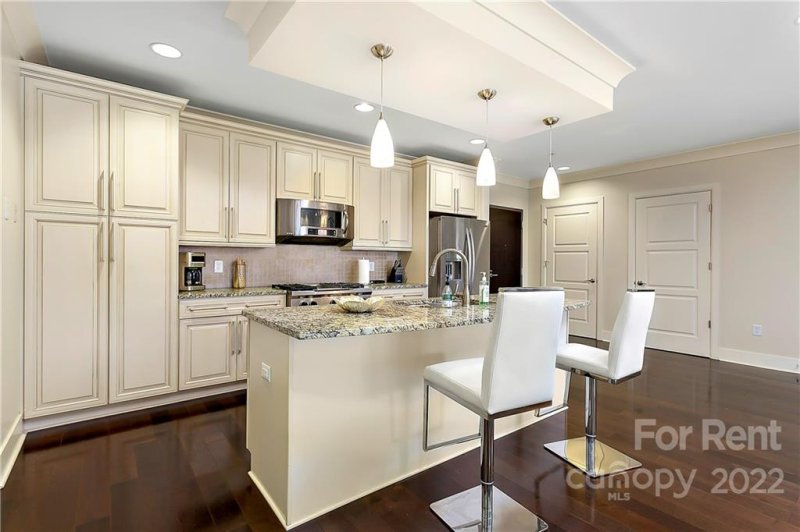 Property image 4 at 222 S Caldwell Street, Charlotte, NC 28202