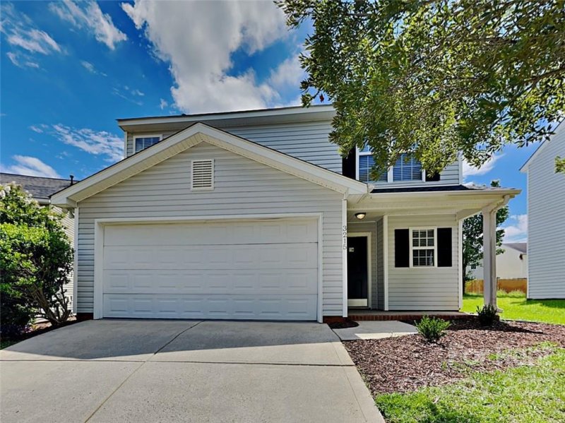 3215 Richway Court