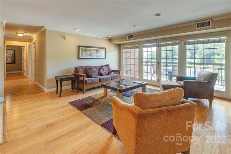 Property image 3 at 215 Bowling Park Road, Asheville, NC 28803