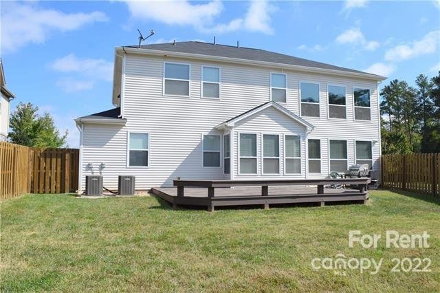 Property image 2 at 2052 Middleton Farm Drive, Belmont, NC 28012