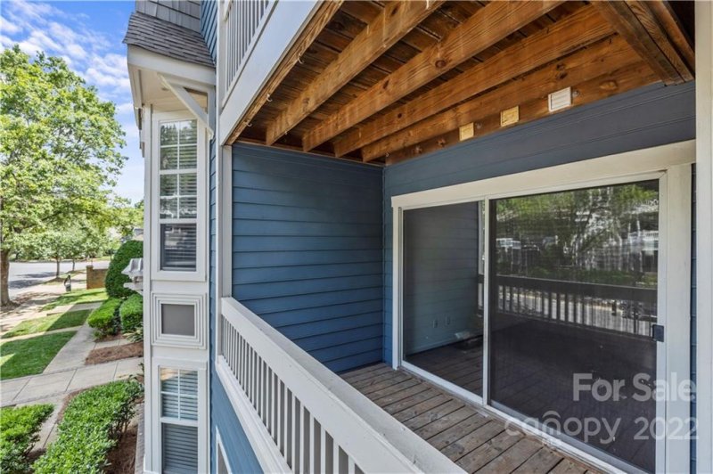 Property image 3 at 2209 Sumner Green Avenue, Charlotte, NC 28203