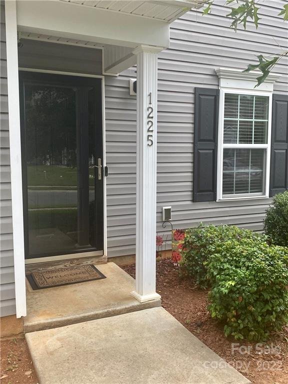 Property image 2 at 1225 Allegiance Drive, Charlotte, NC 28217