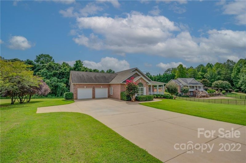 Property image 3 at 183 Burl Bridges Road, Forest City, NC 28043