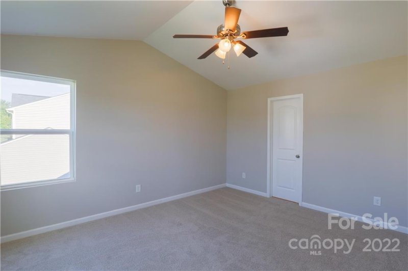 Property image 5 at 127 Lauren Lane, Lincolnton, NC 28092