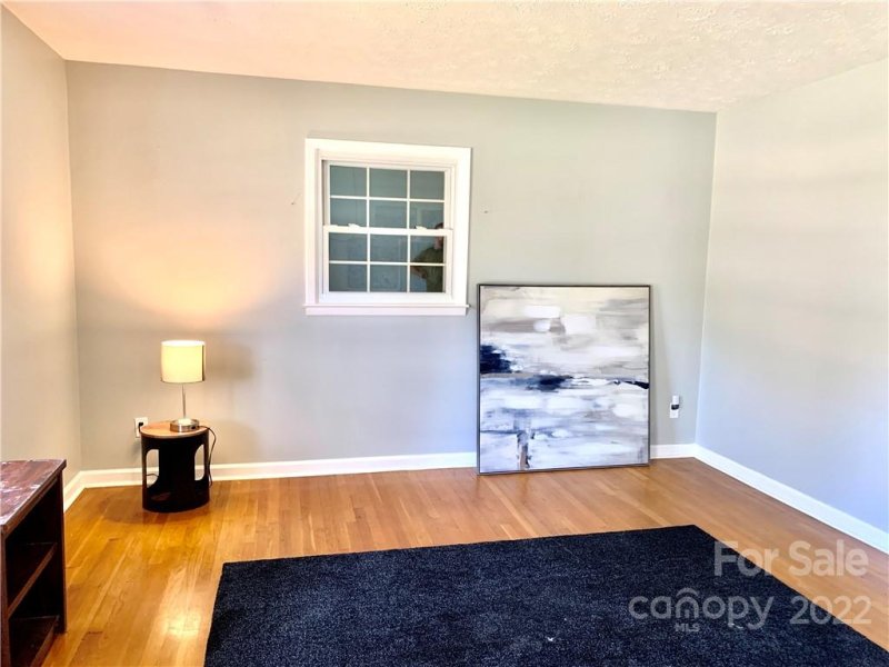 Property image 5 at 6 Birchwood Lane, Asheville, NC 28806