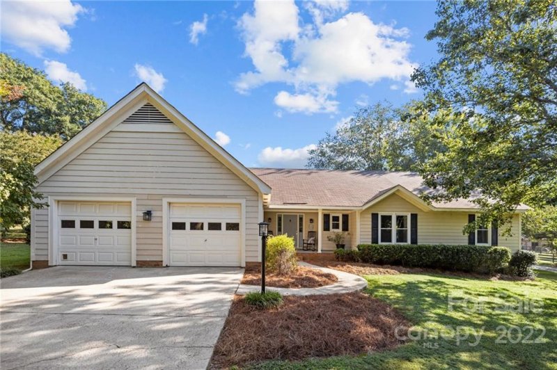 277 Canonero Place