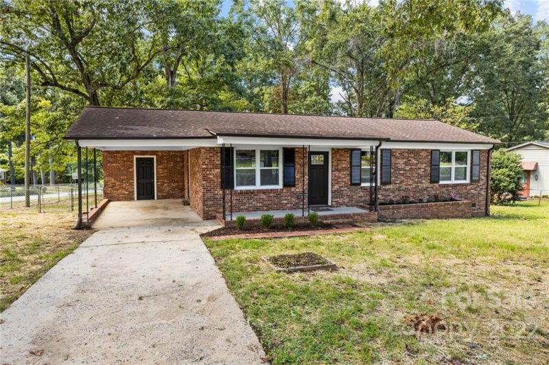 Property image 4 at 203 Witten Lane, Gastonia, NC 28052