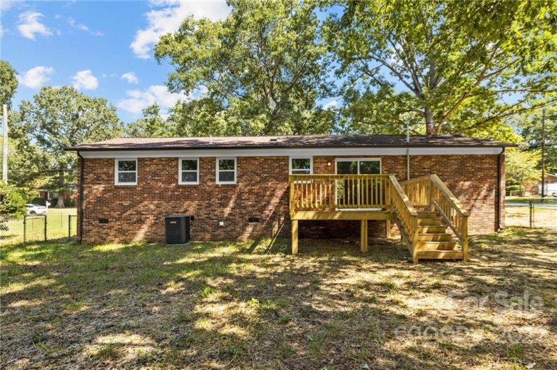 Property image 5 at 203 Witten Lane, Gastonia, NC 28052