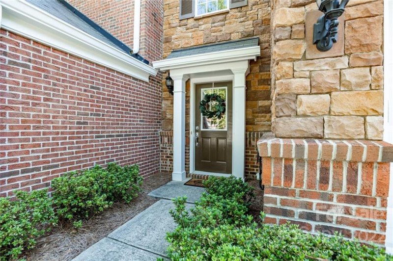 Property image 2 at 15333 Canmore Street, Charlotte, NC 28277