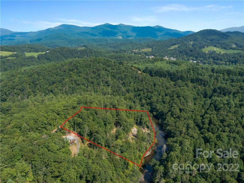 Property image 3 at 1274 Clearwater Lane, Burnsville, NC 28714