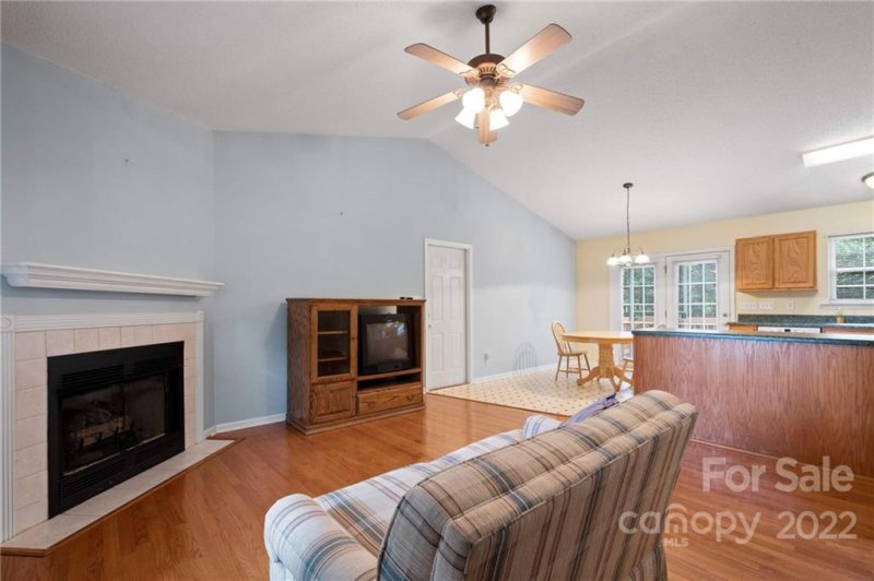 Property image 5 at 169 Meadow Glen Drive, Troutman, NC 28166