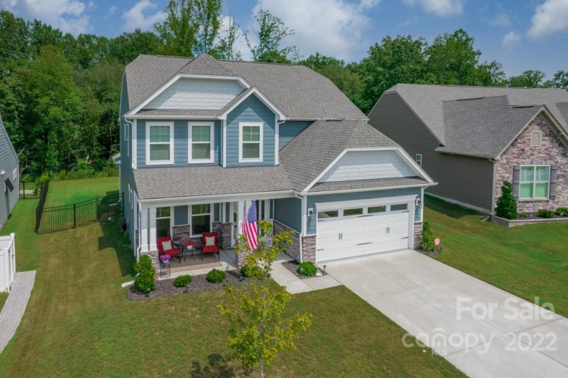 Property image 2 at 5338 Pembrey Drive, Denver, NC 28037