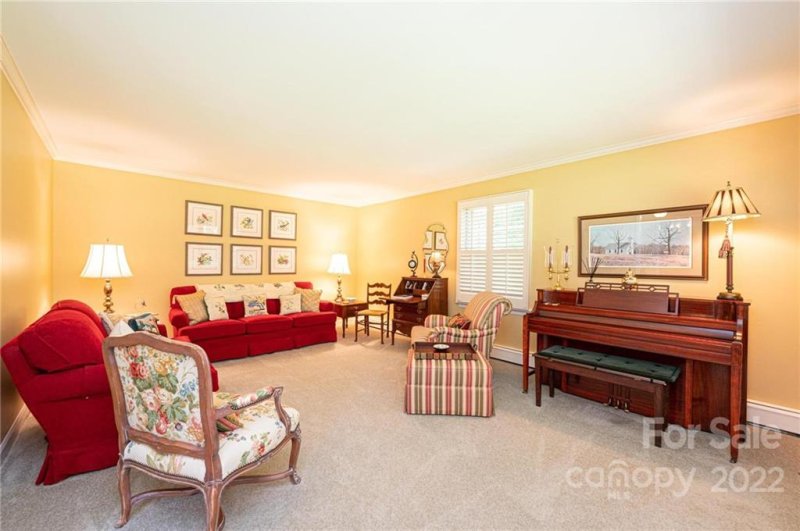 Property image 4 at 241 36th Avenue Circle, Hickory, NC 28601