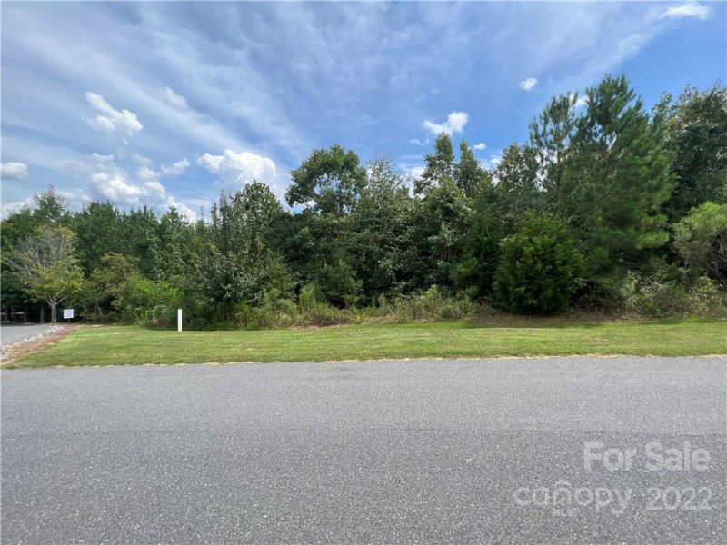 Property image 3 at 1827 White Fawn Lane, Rock Hill, SC 29730