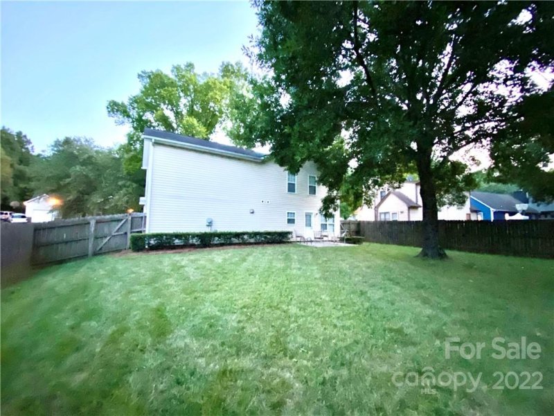 Property image 4 at 7925 Quail Field Drive, Charlotte, NC 28227