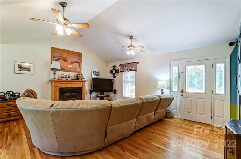 Property image 5 at 310 Harbor View Drive, Cherryville, NC 28021