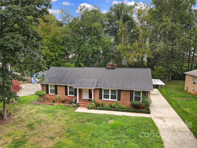 Property image 2 at 4701 Dawnwood Drive, Charlotte, NC 28212