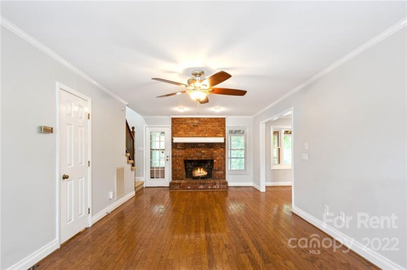 Property image 3 at 1152 Crestmont Drive, Concord, NC 28025