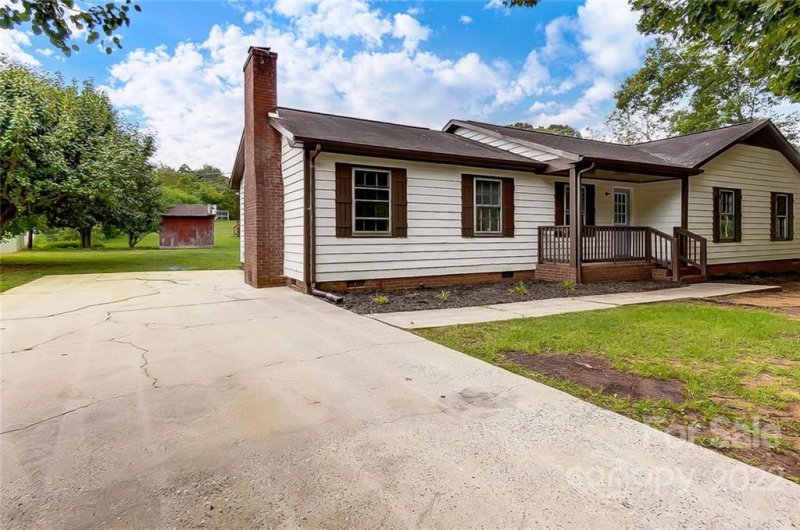 Property image 2 at 4626 Greenwood Drive, Gastonia, NC 28052