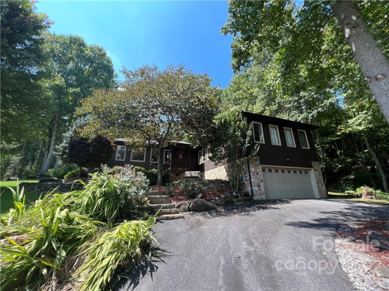 Property image 2 at 450 Brannon Forest Drive, Waynesville, NC 28785