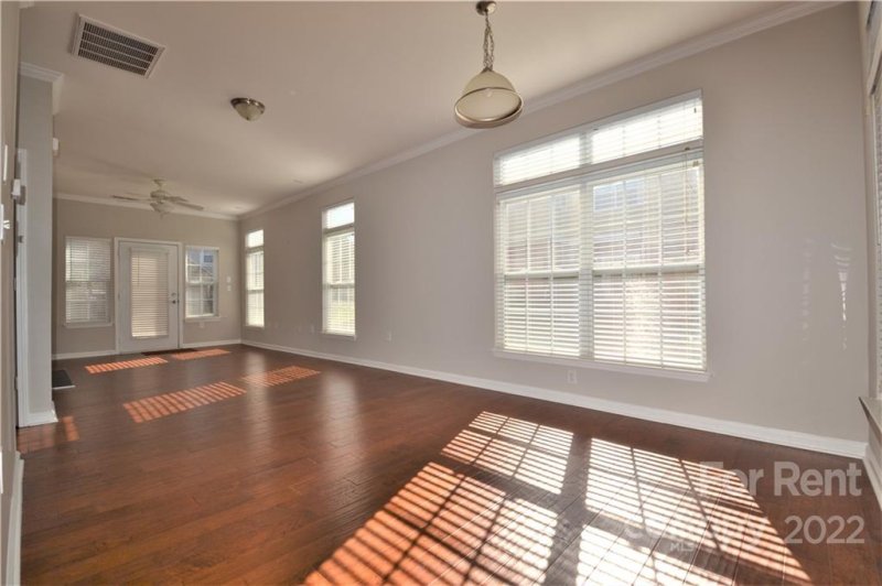 Property image 2 at 285 Davidson Gateway Drive, Davidson, NC 28036