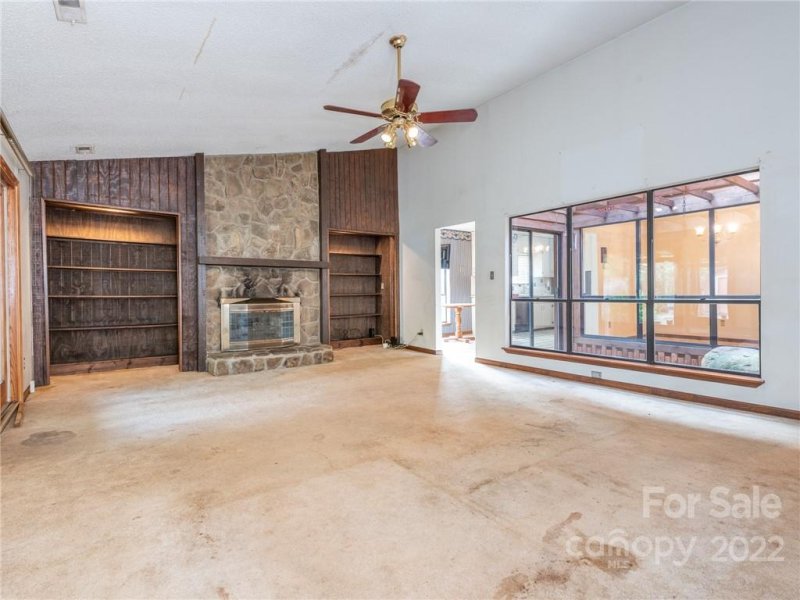 Property image 2 at 4601 Butterwick Lane, Charlotte, NC 28212