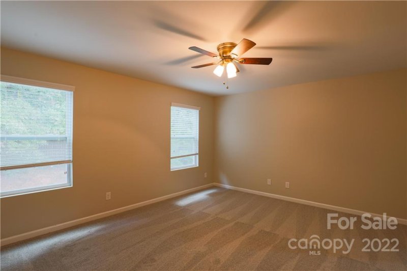 Property image 5 at 1068 Joselynn Drive, Gastonia, NC 28054