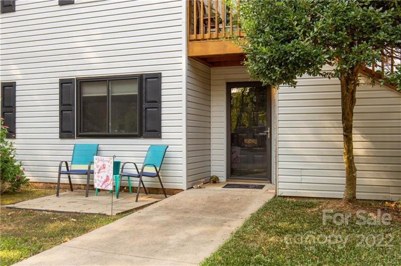 Property image 3 at 1655 Hunters Trail, Rock Hill, SC 29732