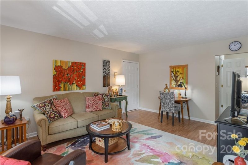 Property image 2 at 1753 D Haywood Manor Road, Hendersonville, NC 28791