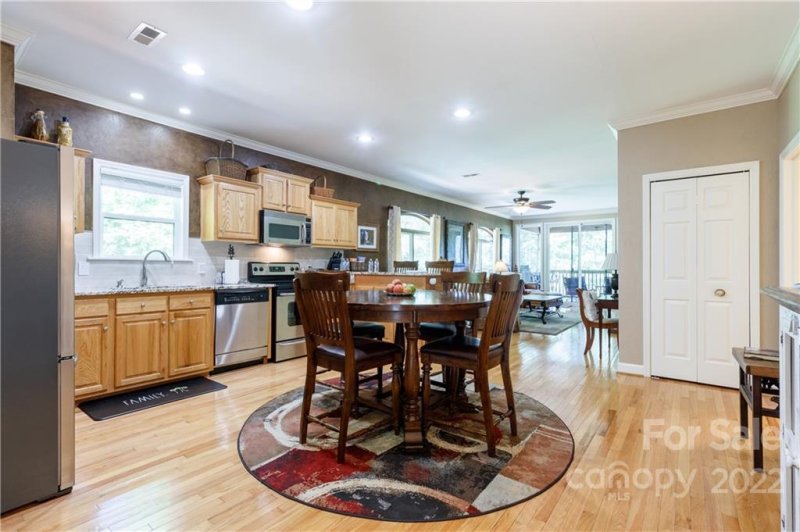 Property image 3 at 30 Lower Tanglewood Road, Lake Toxaway, NC 28747