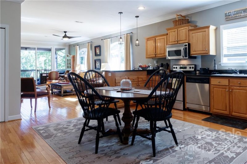 Property image 3 at 30 Lower Tanglewood Road, Lake Toxaway, NC 28747