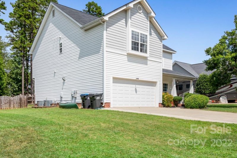 Property image 2 at 4802 Aspengold Court, Monroe, NC 28110