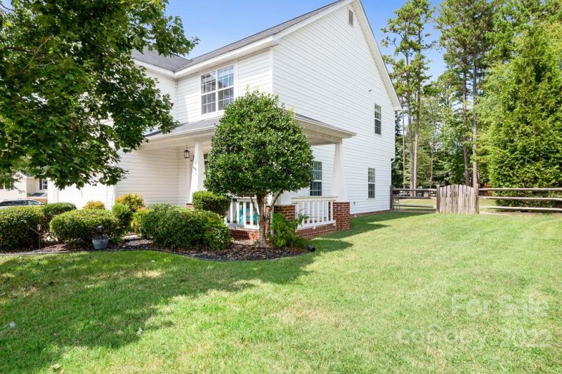 Property image 3 at 4802 Aspengold Court, Monroe, NC 28110