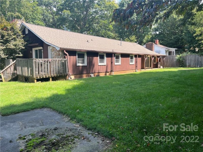 Property image 3 at 75 Raleigh Road, Asheville, NC 28803