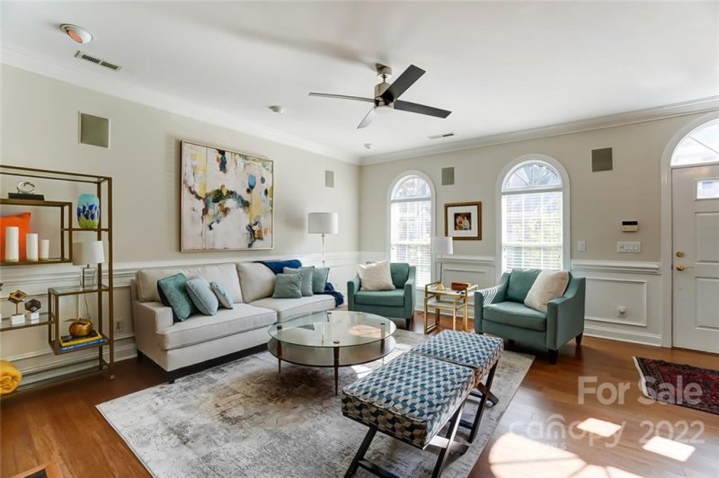 Property image 3 at 9024 Bonnie Briar Circle, Charlotte, NC 28277