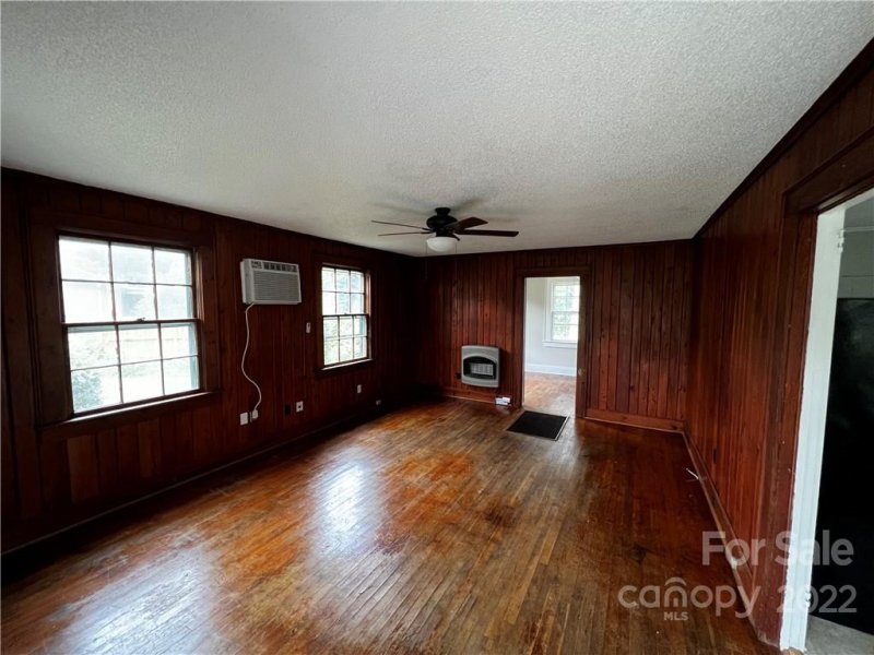 Property image 3 at 2317 Armstrong Park Drive, Gastonia, NC 28054