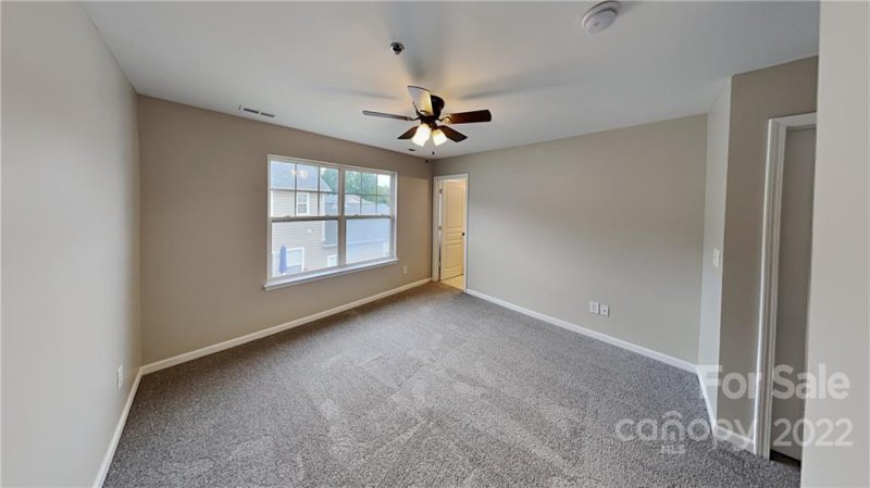 Property image 5 at 6521 Soapstone Drive, Charlotte, NC 28269