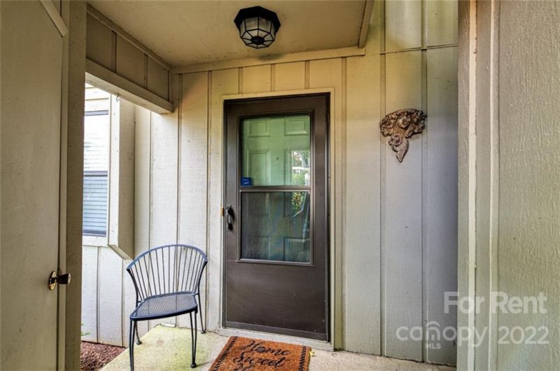 Property image 4 at 905 Abbey Circle, Asheville, NC 28805