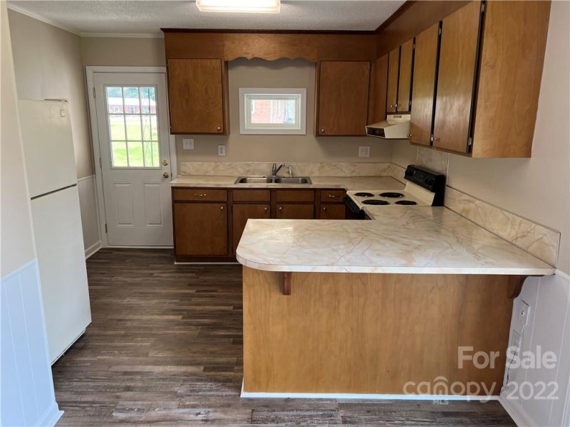 Property image 4 at 239 Harriet Lane, Statesville, NC 28625