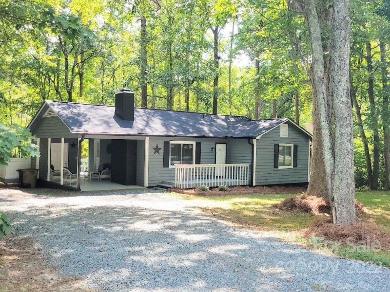 Property image 2 at 2909 Matoka Trail, Matthews, NC 28104