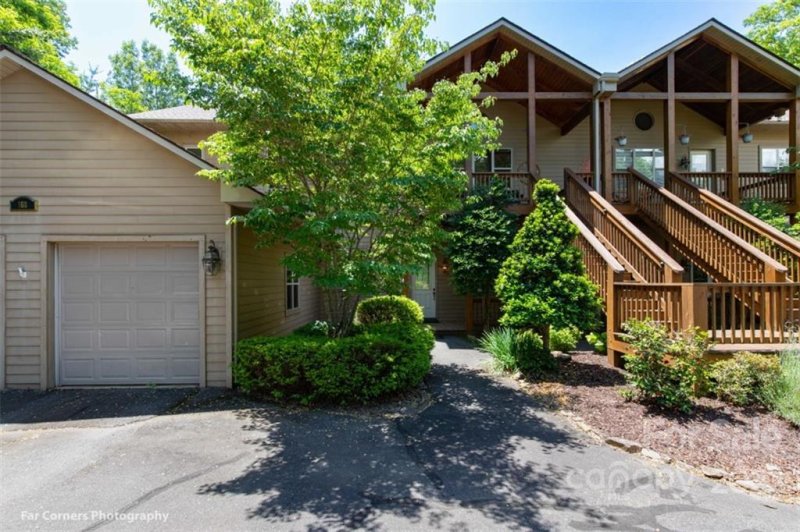 Property image 2 at 160 White Oak Pointe, Whittier, NC 28789