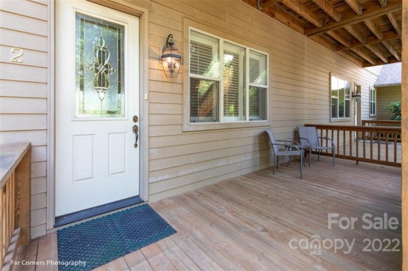 Property image 5 at 160 White Oak Pointe, Whittier, NC 28789