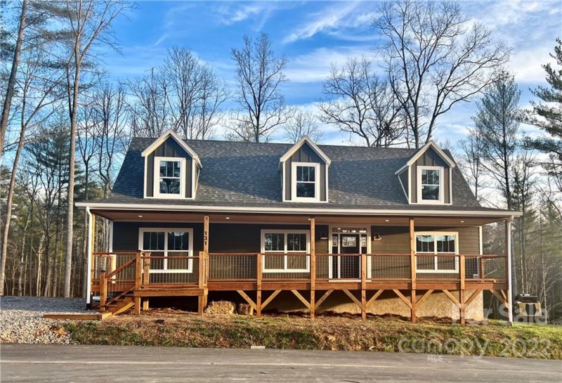 131 Cascade Ridge Road