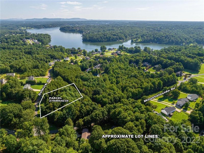 Property image 4 at 5743 Selkirk Drive, Hickory, NC 28601