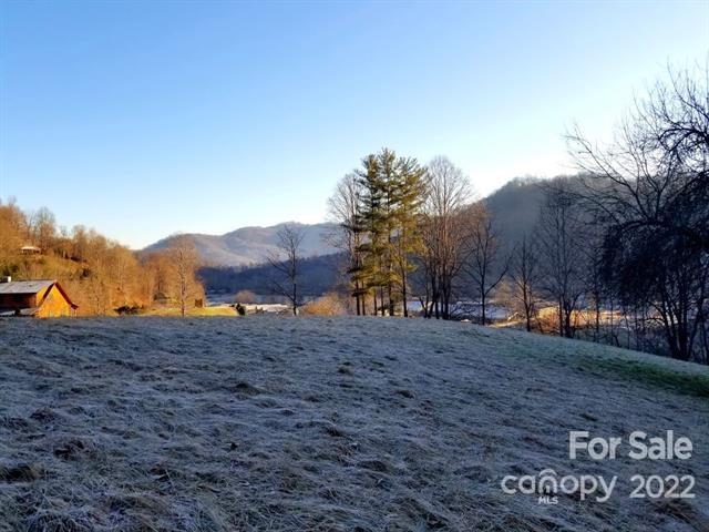 Property image 4 at 19 October Scenic Drive, Waynesville, NC 28785