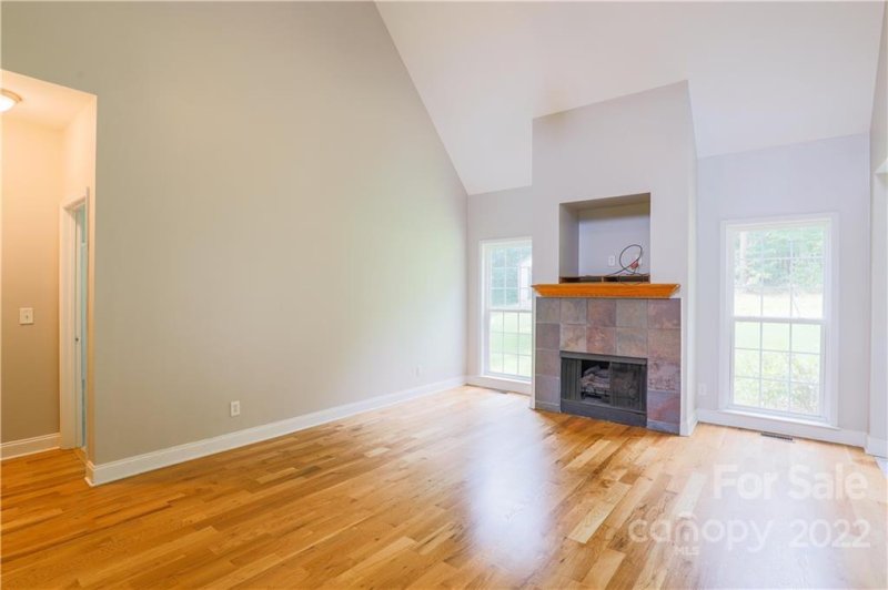 Property image 3 at 2019 Lynmore Drive, Sherrills Ford, NC 28673