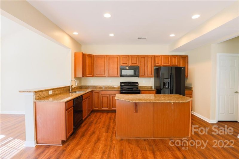 Property image 4 at 6154 Trotters Ridge Road, Charlotte, NC 28227