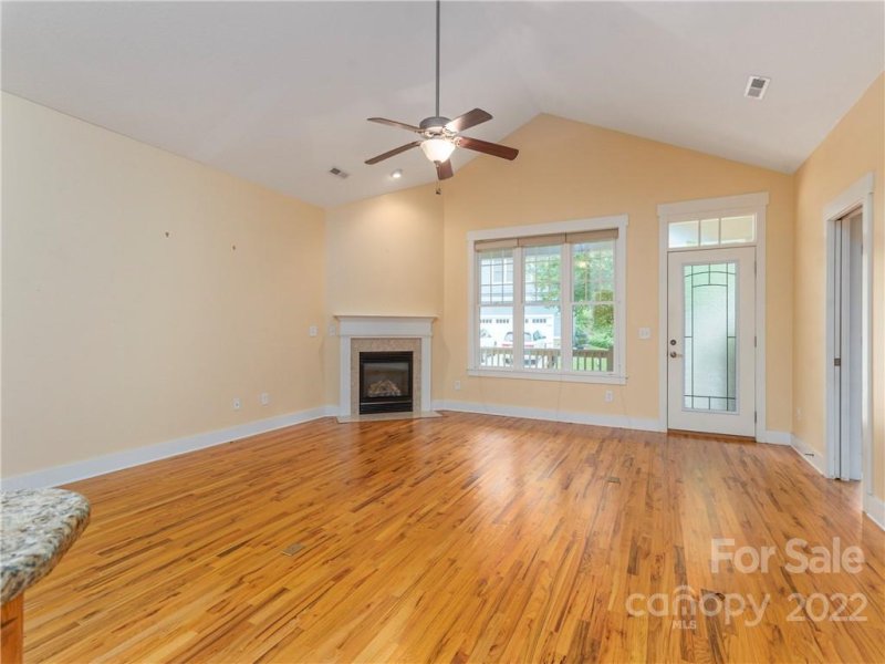 Property image 5 at 41 Pinebrook Club Drive, Asheville, NC 28804